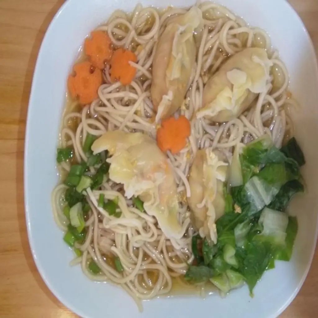 Wonton Noodles Soup